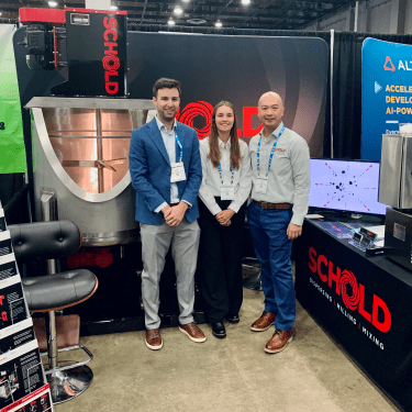 schold at trade show - battery show